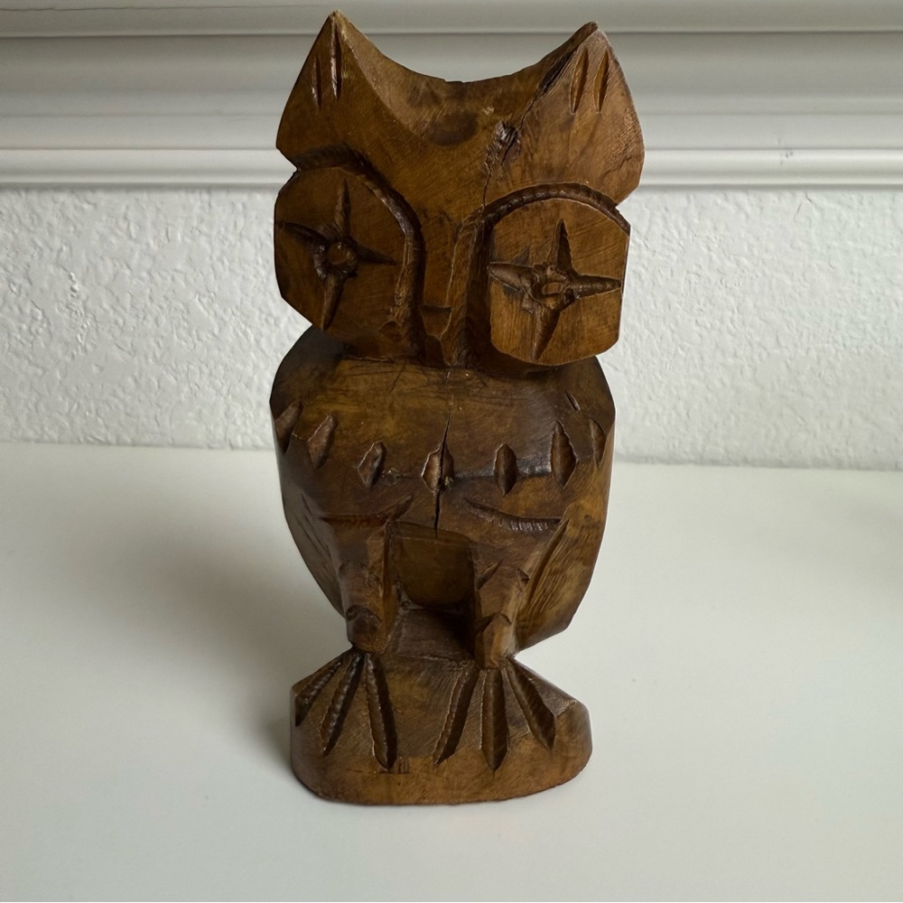 VTG Handmade Hand Carved Wooden Owl Figurine Primitive Naive Folk Art Totem